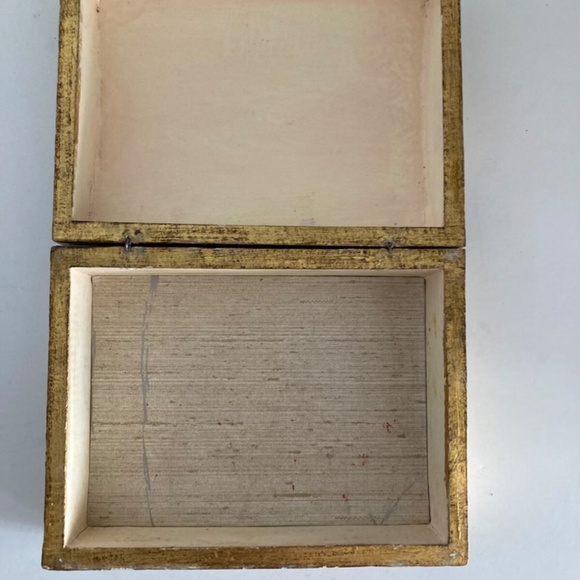 Vintage Italian Florentine Wooden Box w/Hinged Lid Gold Rectangle Chippy Italy - Picture 10 of 16